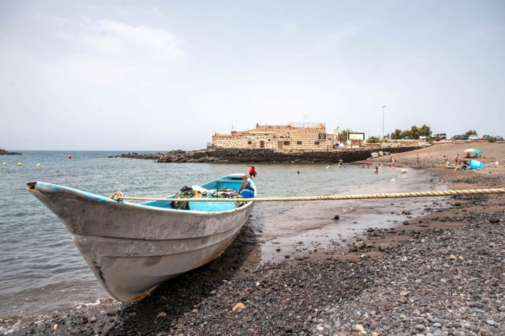 More than 10,000 migrants died in 2024 trying to reach Spain by sea, aid group says : NPR