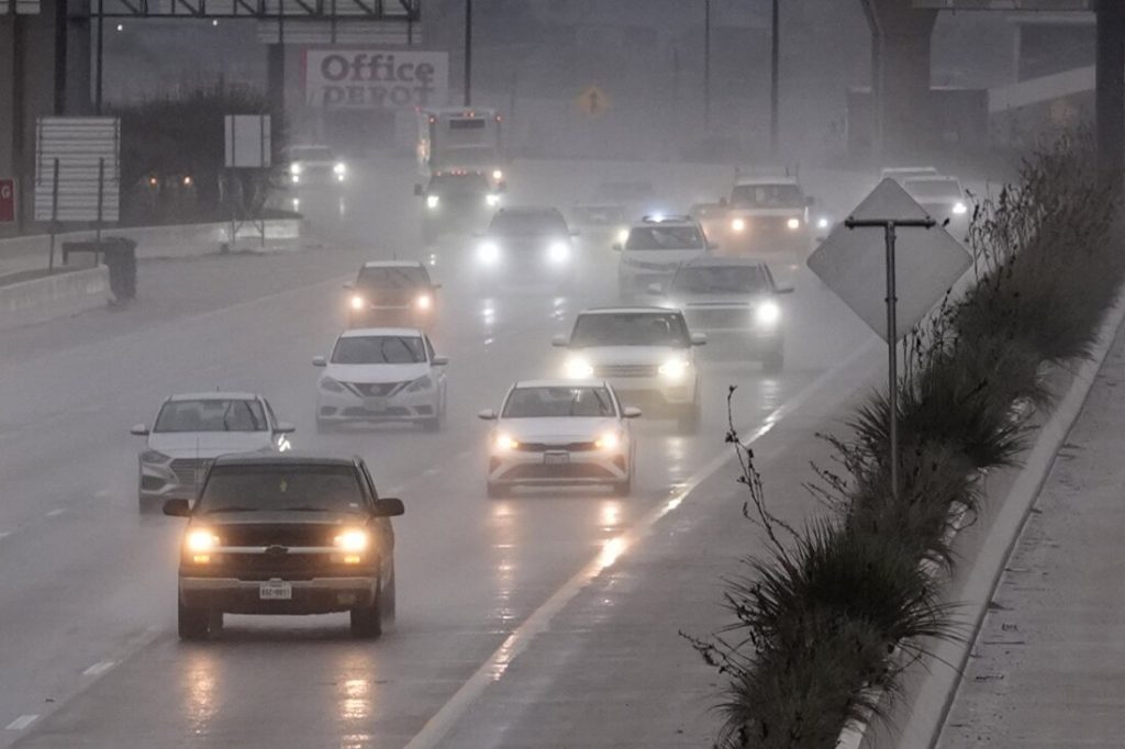 Severe weather could disrupt holiday travel, with tornadoes forecast in the South : NPR