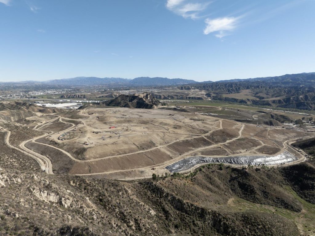 Chiquita Canyon Landfill will cease accepting trash in 2025