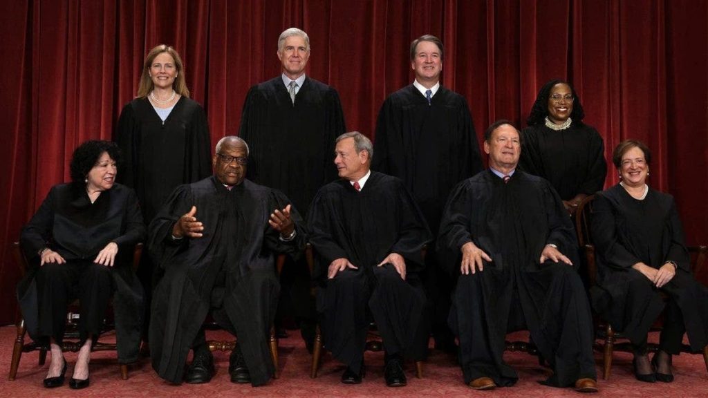 Democrats launched ‘calculated effort’ to undermine SCOTUS since Dobbs, CBS reporter says