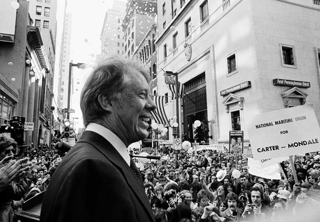 An estimated crowd of 35,000 people gathered for a speech by presidential candidate Jimmy Carter on Oct. 29, 1976, in Philadelphia.