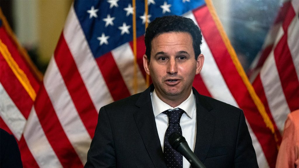 Democratic lawmaker hits Kamala Harris, Dems for using ‘weird,’ unfamiliar language after election loss