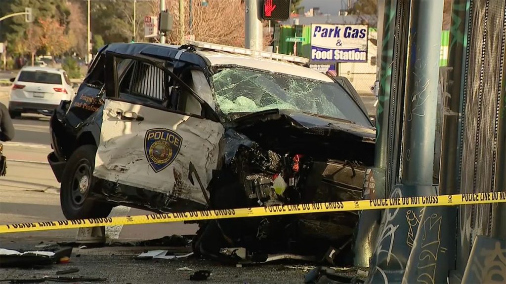 Oakland police investigating crash involving BART police cars that left several injured