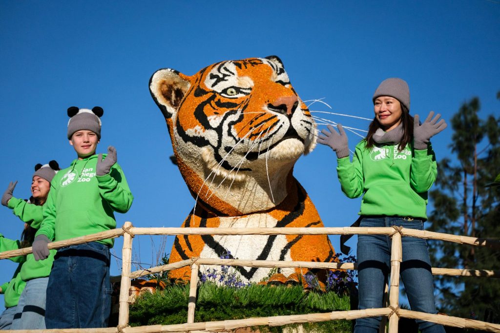 Photos: The 136th Rose Parade rolls through Pasadena