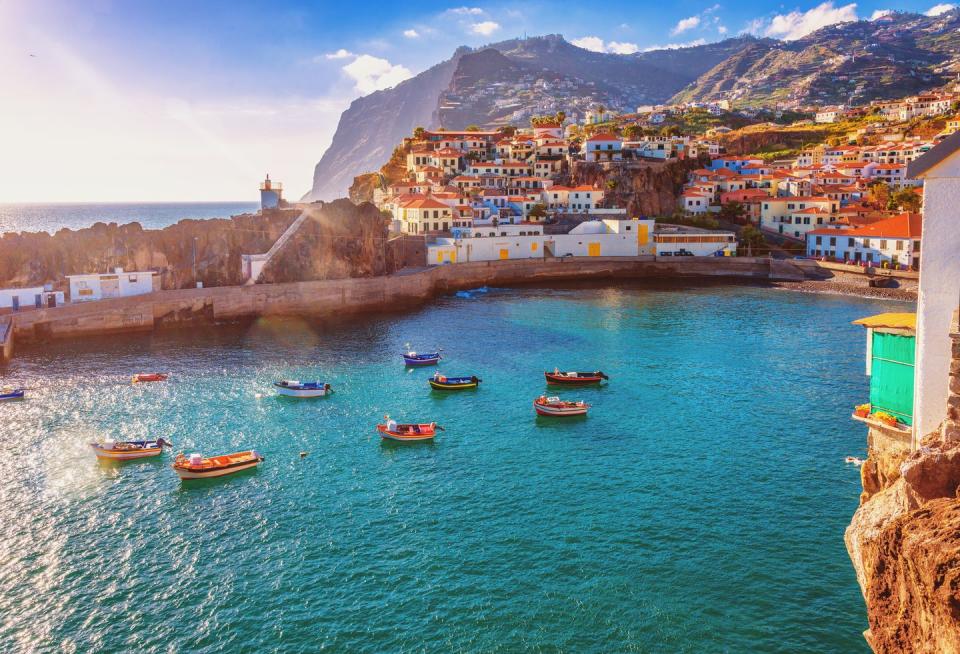 camara de lobos madeira