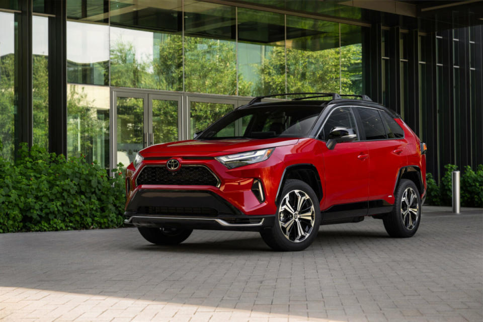 2025 Toyota RAV4 Plug-in HybridToyota