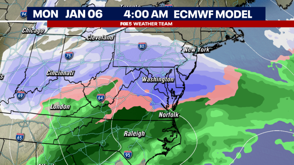 <div>The European Weather Model forecasting snowfall across the DC region early Monday morning.</div>