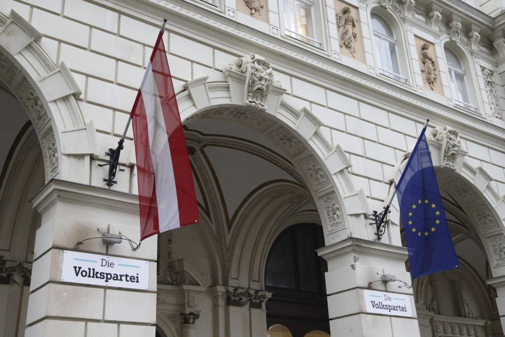 Speculation grows that Austrian far right leader Herbert Kickl will be asked to form a government