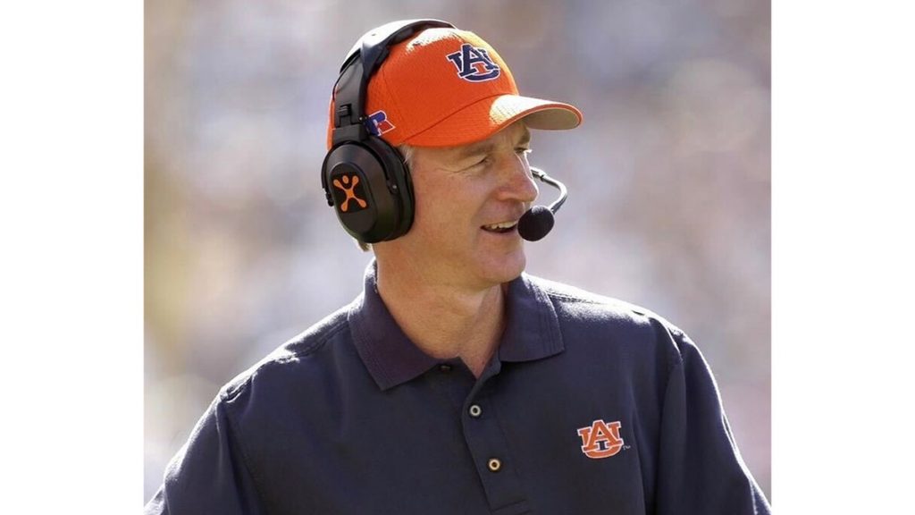 Tommy Tuberville slams ‘woke corporations bowing to terrorists’ during Sugar Bowl after terror attack