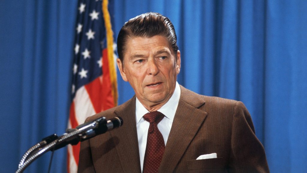 Lee Greenwood set to release new song co-wrote by Ronald Reagan
