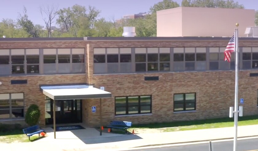 Woman charged with threatening shooting at Des Plaines elementary school