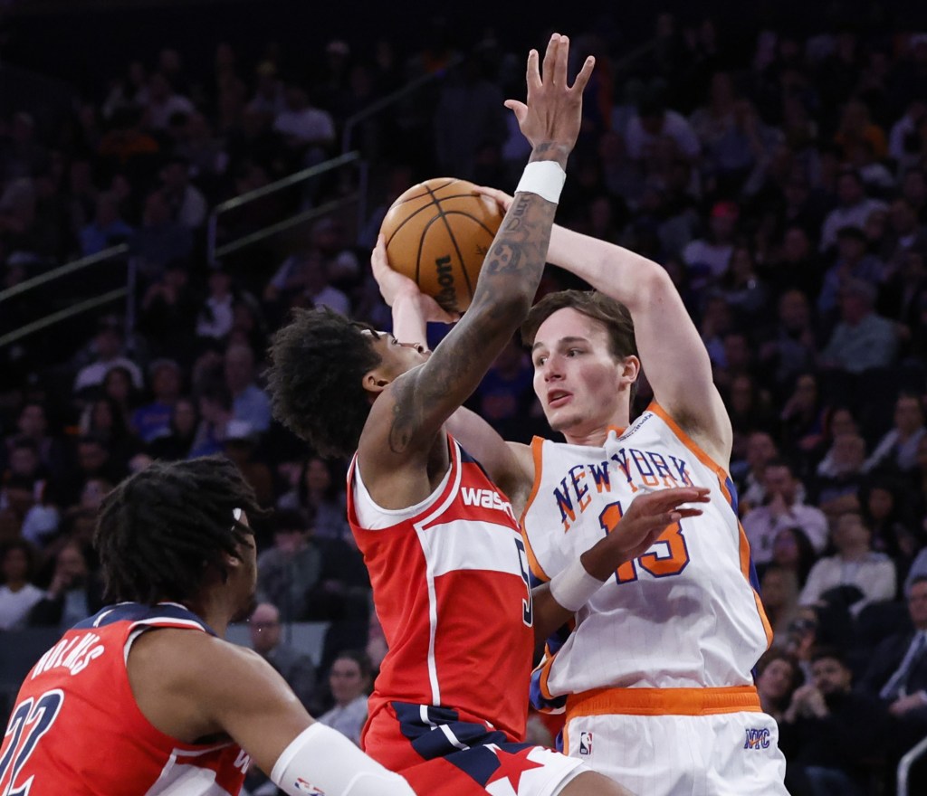 Tyler Kolek, who had seven assists, makes a pass during the Knicks' 122-103 win over the Wizards on March 22, 2025.