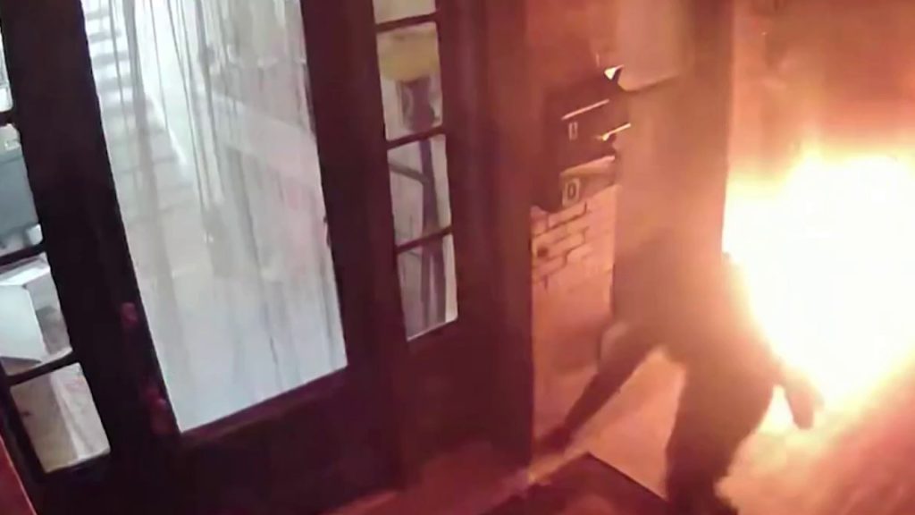 Arsonist set fires in front of 4 DC homes – NBC4 Washington