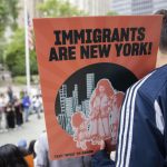 Guía del votante en primarias: planes de candidatos a la alcaldía para comunidades inmigrantes