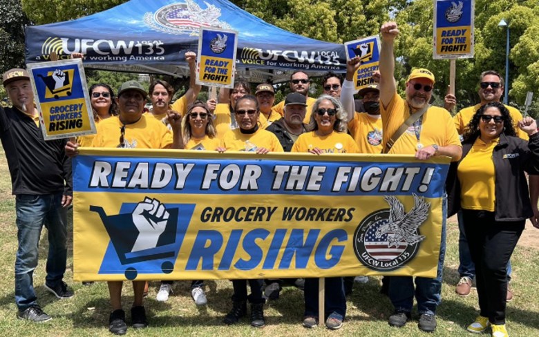 San Diego grocery workers vote to authorize major strike amid contract dispute